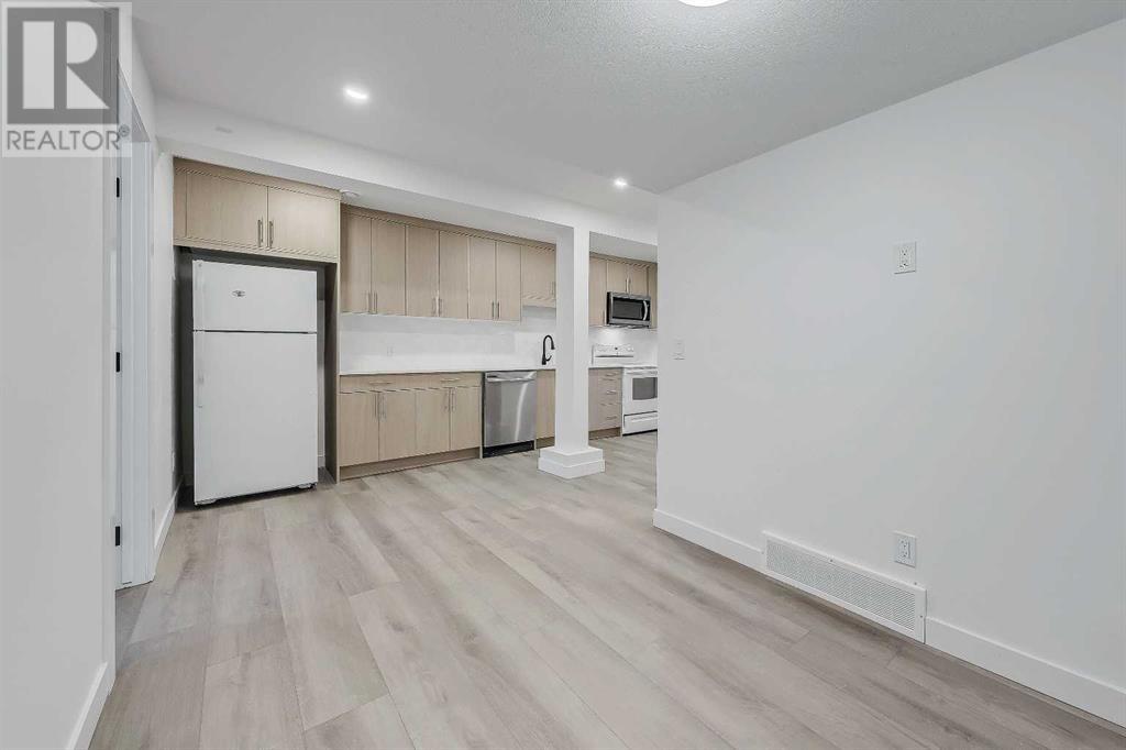 Single Family House Bungalow for Sale in   Avenue SW Kingsland Calgary 