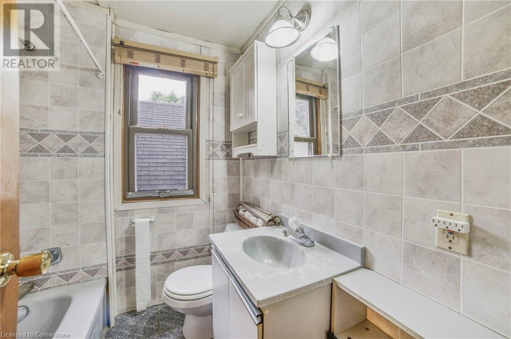 Photo 30 of 67 Cope Street, Hamilton ON