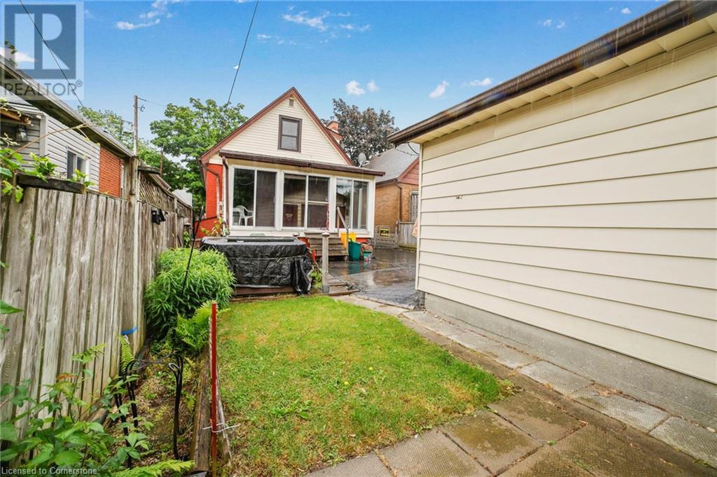 Photo 26 of 67 Cope Street, Hamilton ON