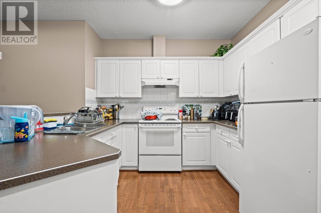 Single Family House for Sale in    Avenue SW Beltline Calgary 