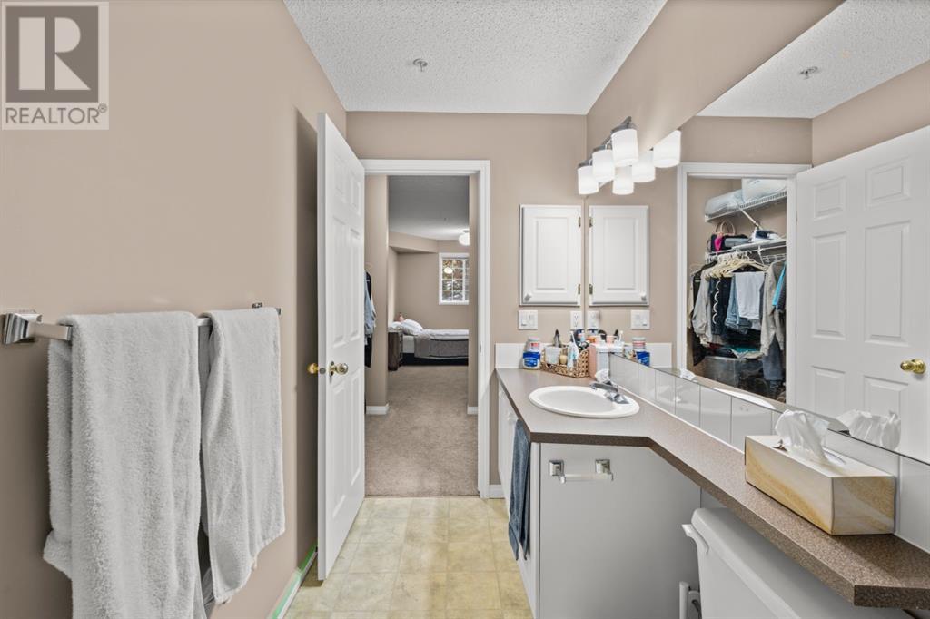 Single Family House for Sale in    Avenue SW Beltline Calgary 