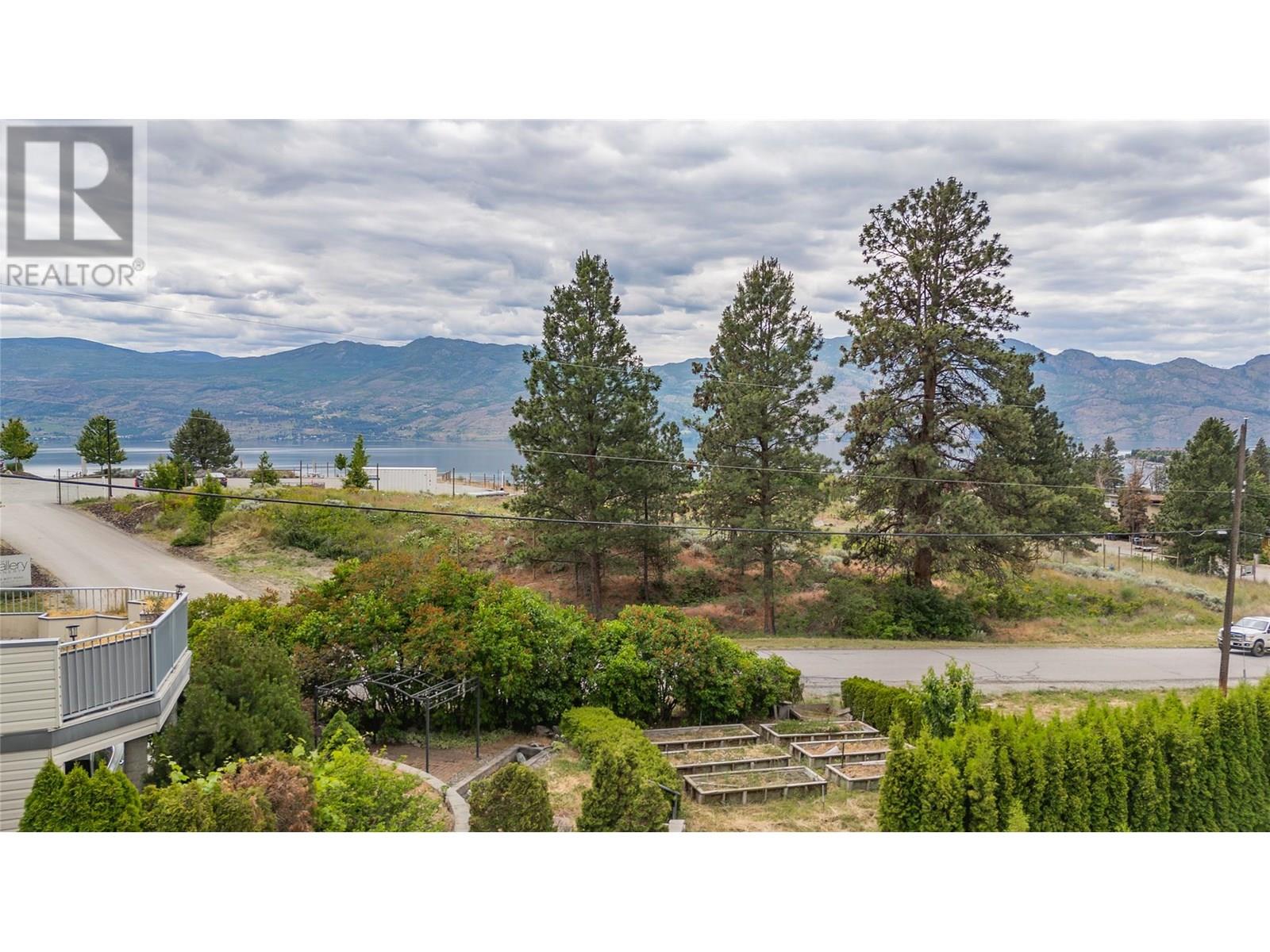  2241 Majoros Road, West Kelowna