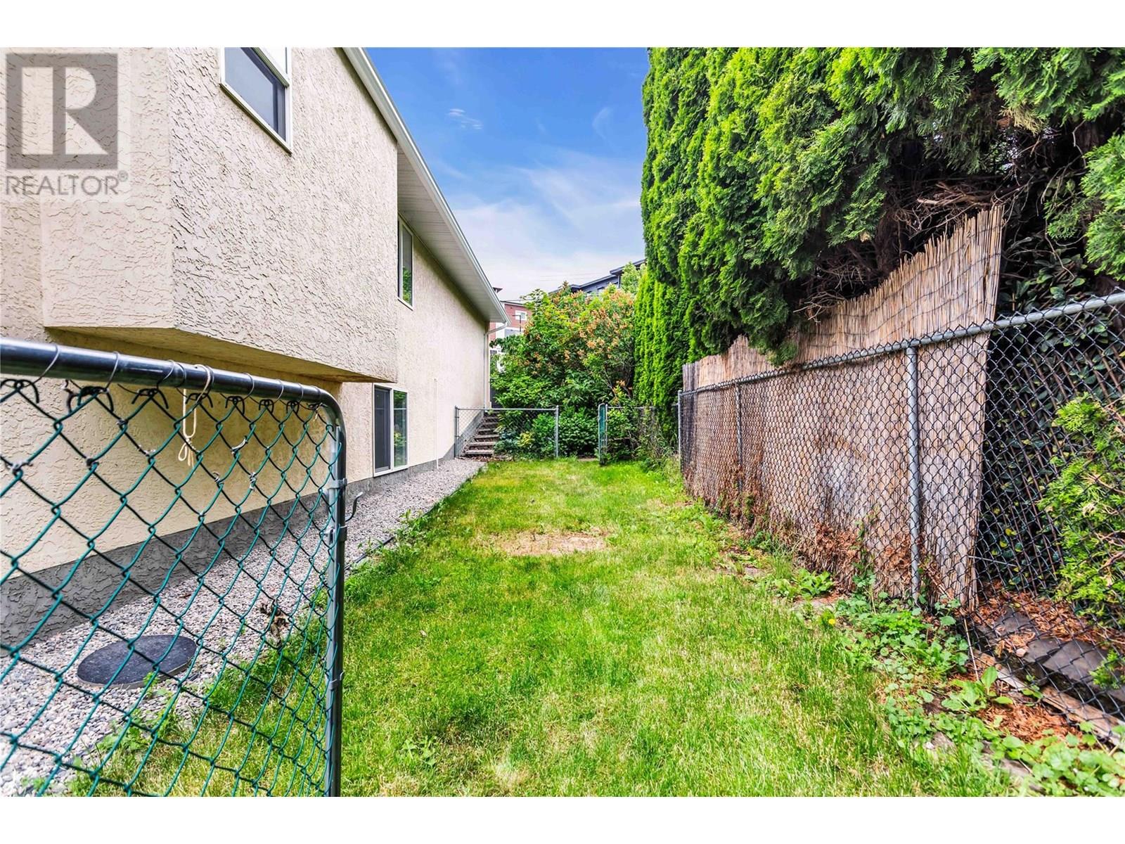 2241 Majoros Road, West Kelowna