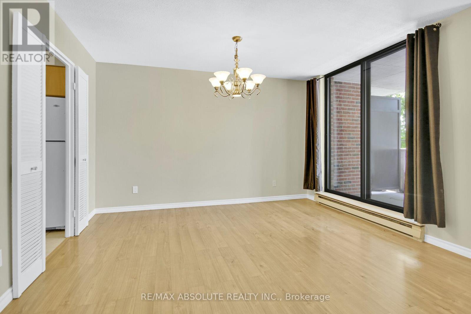 Photo 38 of 203 50 Emmerson Avenue, Ottawa ON