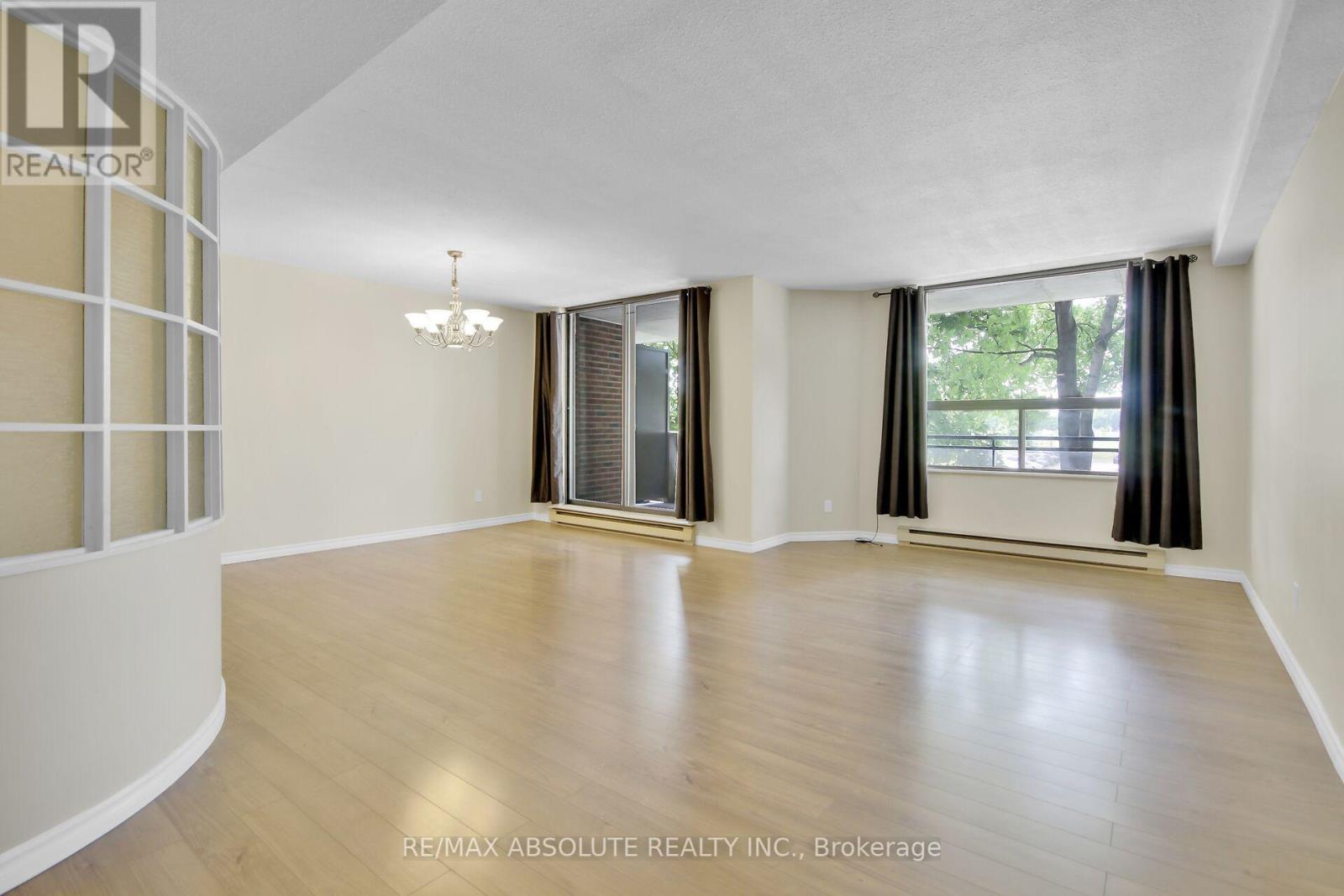 Photo 17 of 203 50 Emmerson Avenue, Ottawa ON