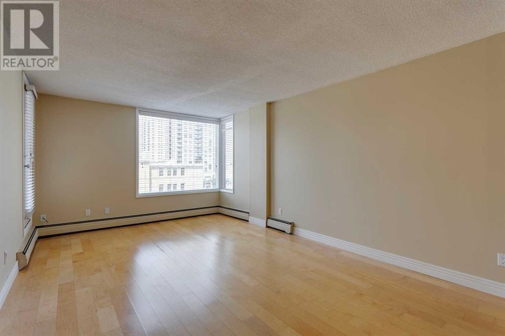 Single Family House for Sale in    Avenue SW Beltline Calgary 