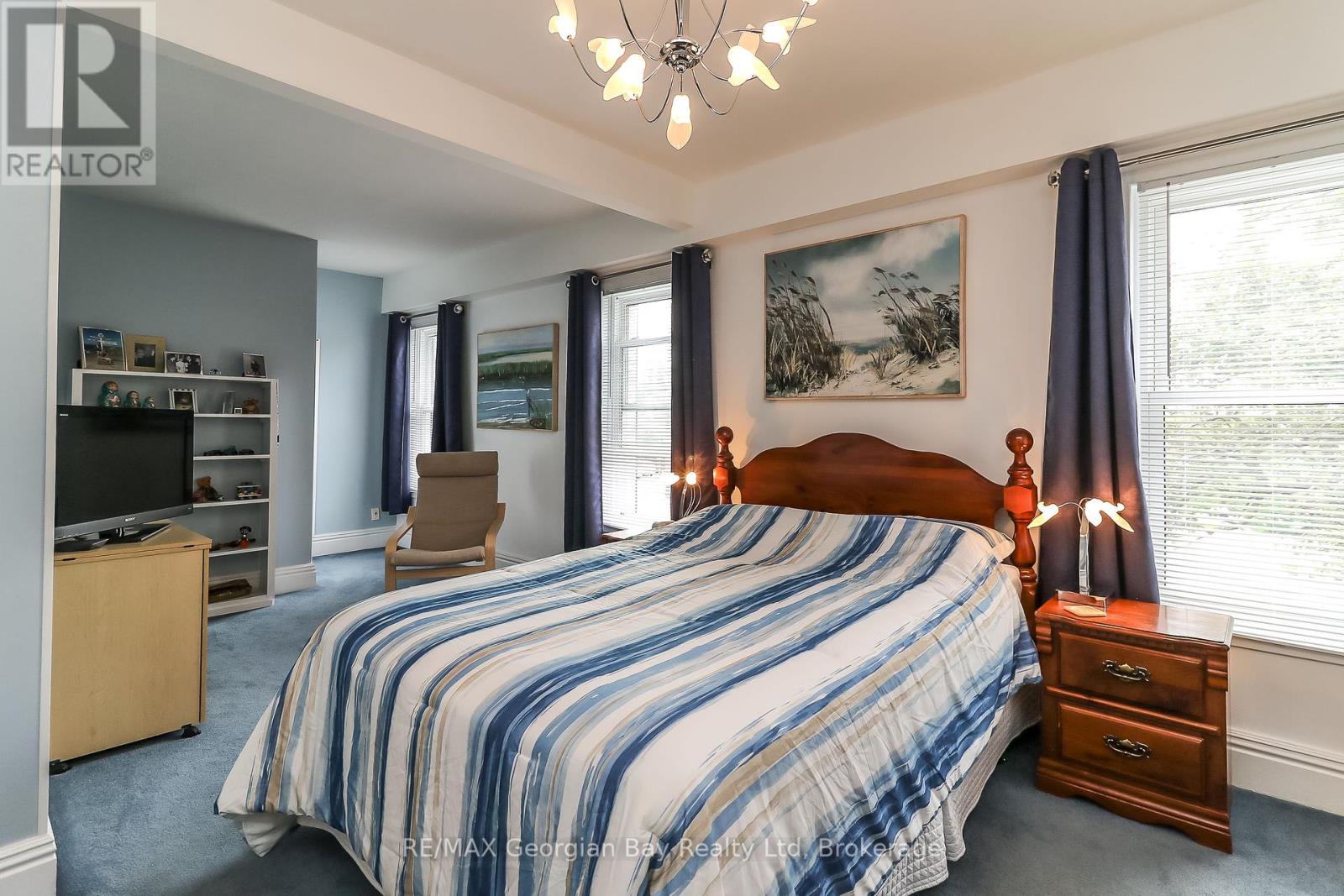 Photo 23 of 525 Yonge Street, Midland ON