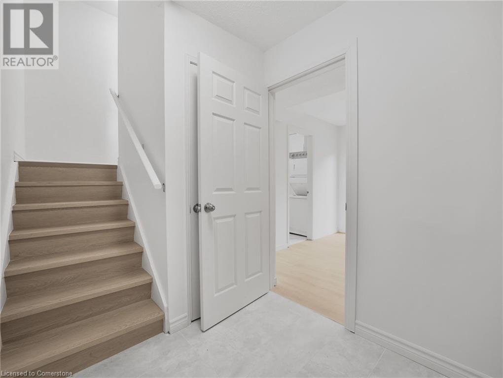 Photo 28 of 24 Bond Street Unit A, Brantford ON