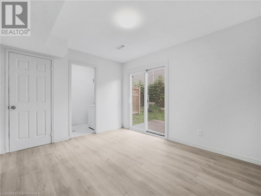 Photo 10 of 24 Bond Street Unit A, Brantford ON