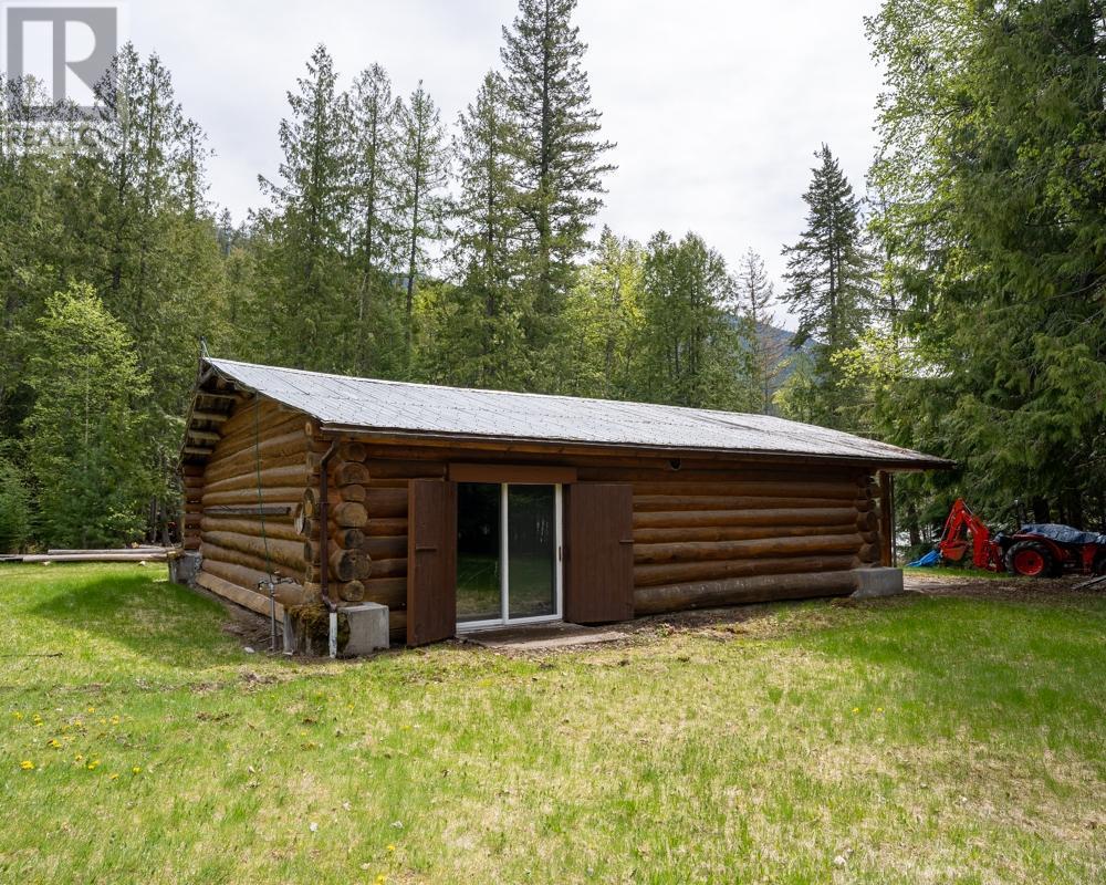 Photo 78 of 7717 North Kootenay Lake Unit 10 A 11 11 A, Kaslo BC