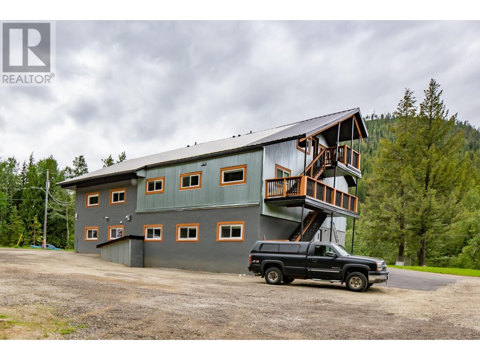  3915 OLD RED MOUNTAIN Road, Rossland
