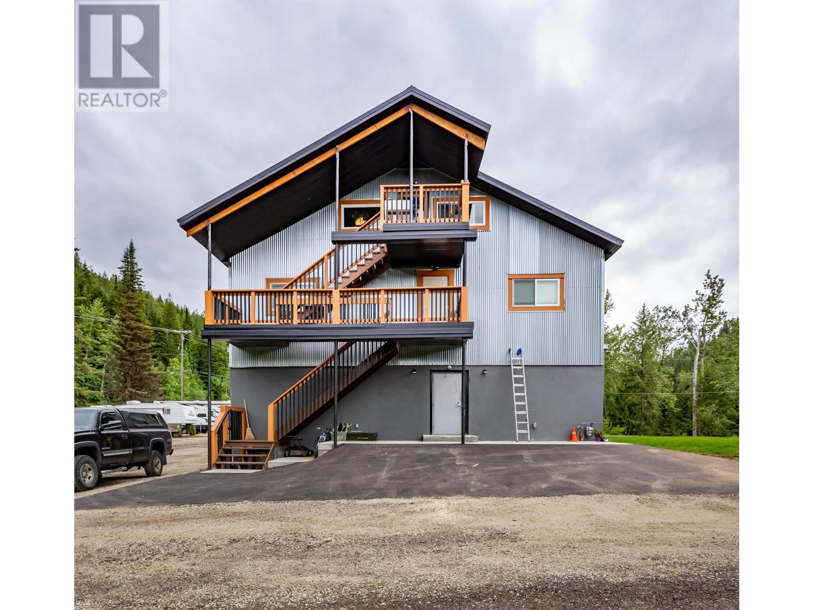  3915 OLD RED MOUNTAIN Road, Rossland