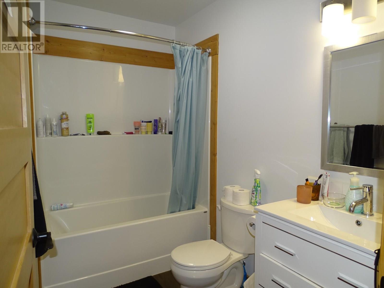  3915 OLD RED MOUNTAIN Road, Rossland