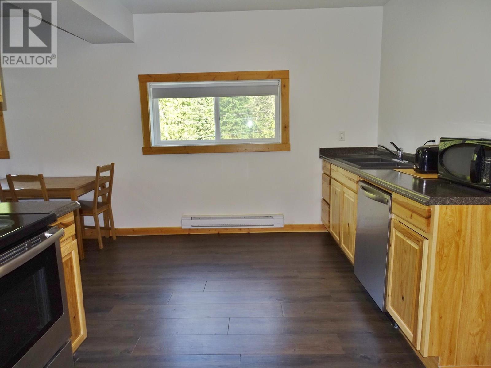  3915 OLD RED MOUNTAIN Road, Rossland