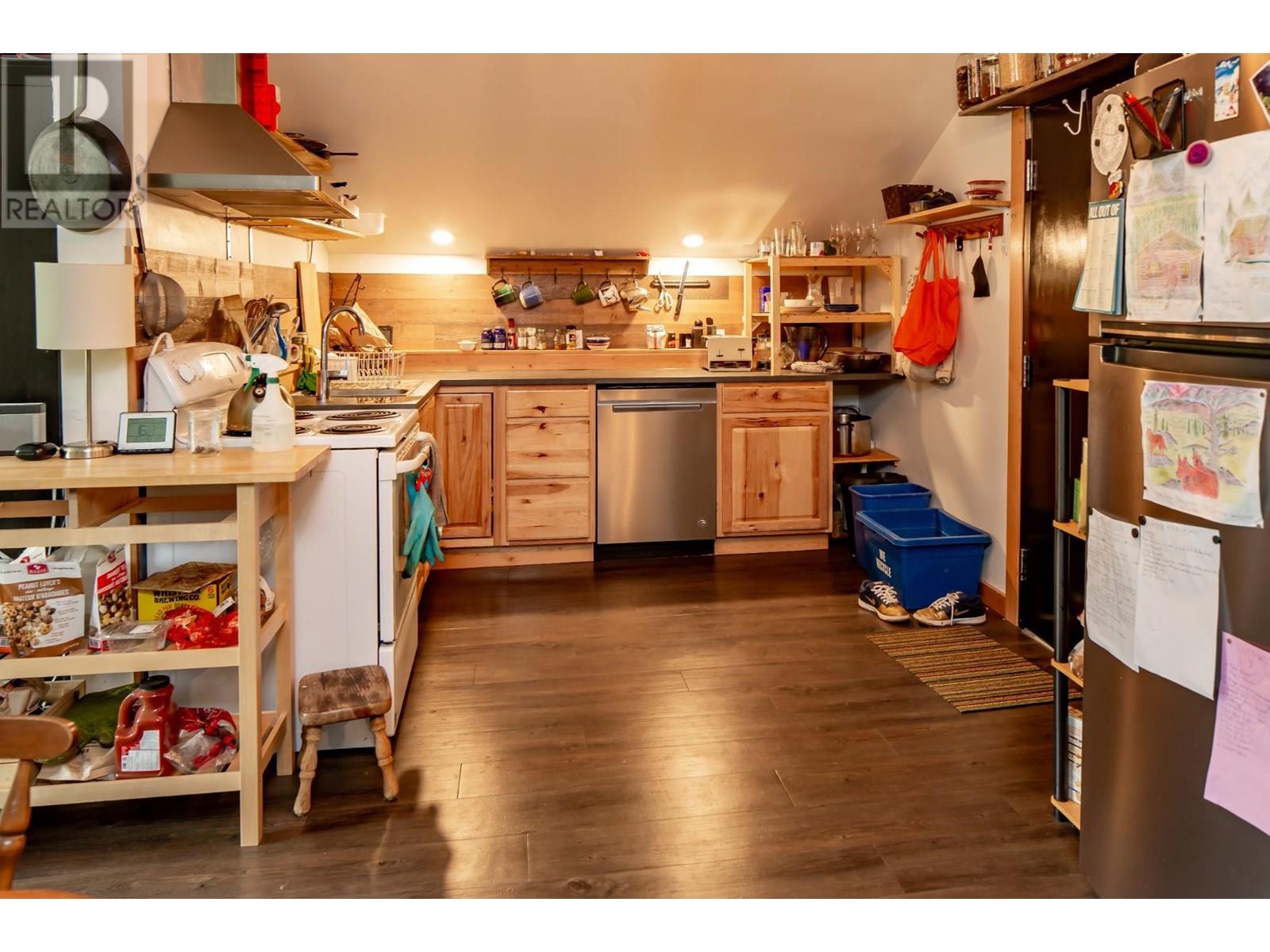  3915 OLD RED MOUNTAIN Road, Rossland