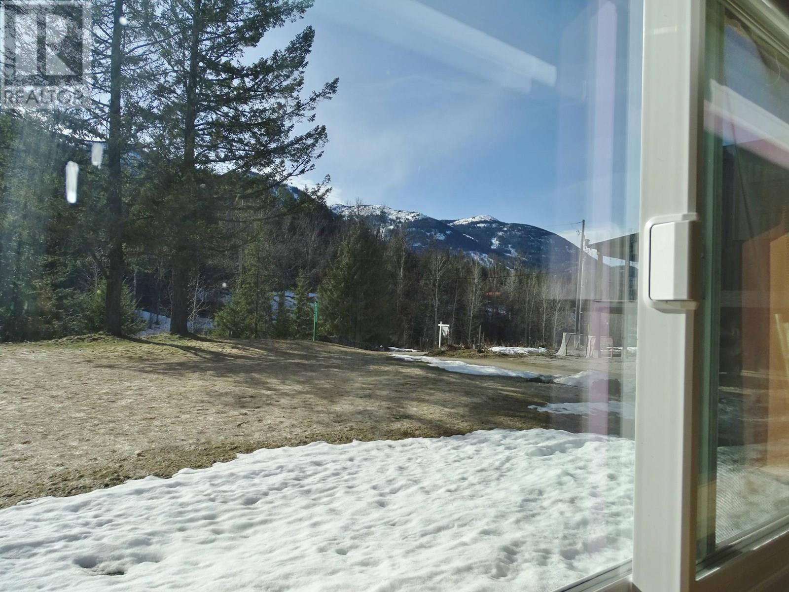  3915 OLD RED MOUNTAIN Road, Rossland