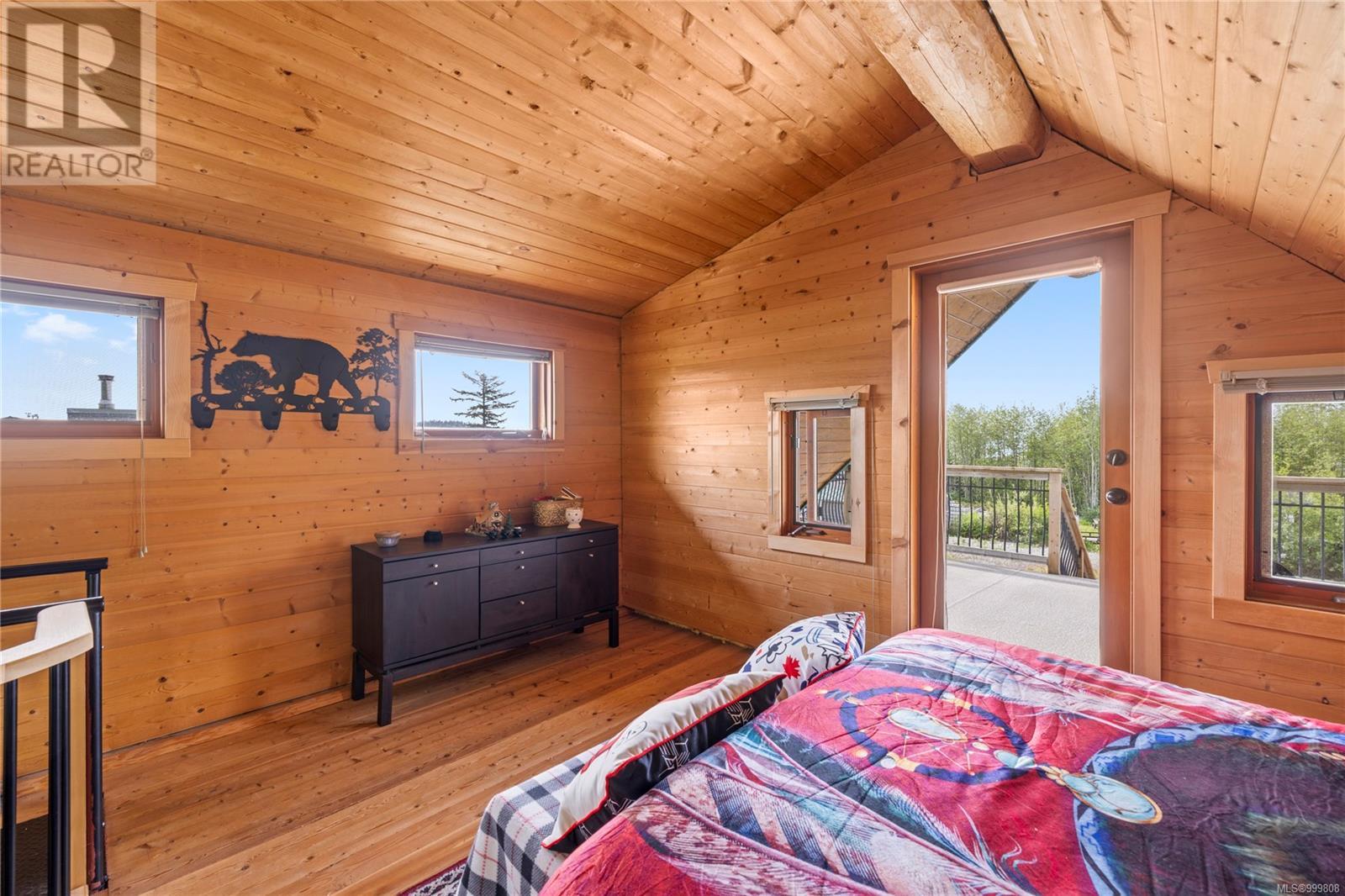 1082 Sixth Ave, Ucluelet
