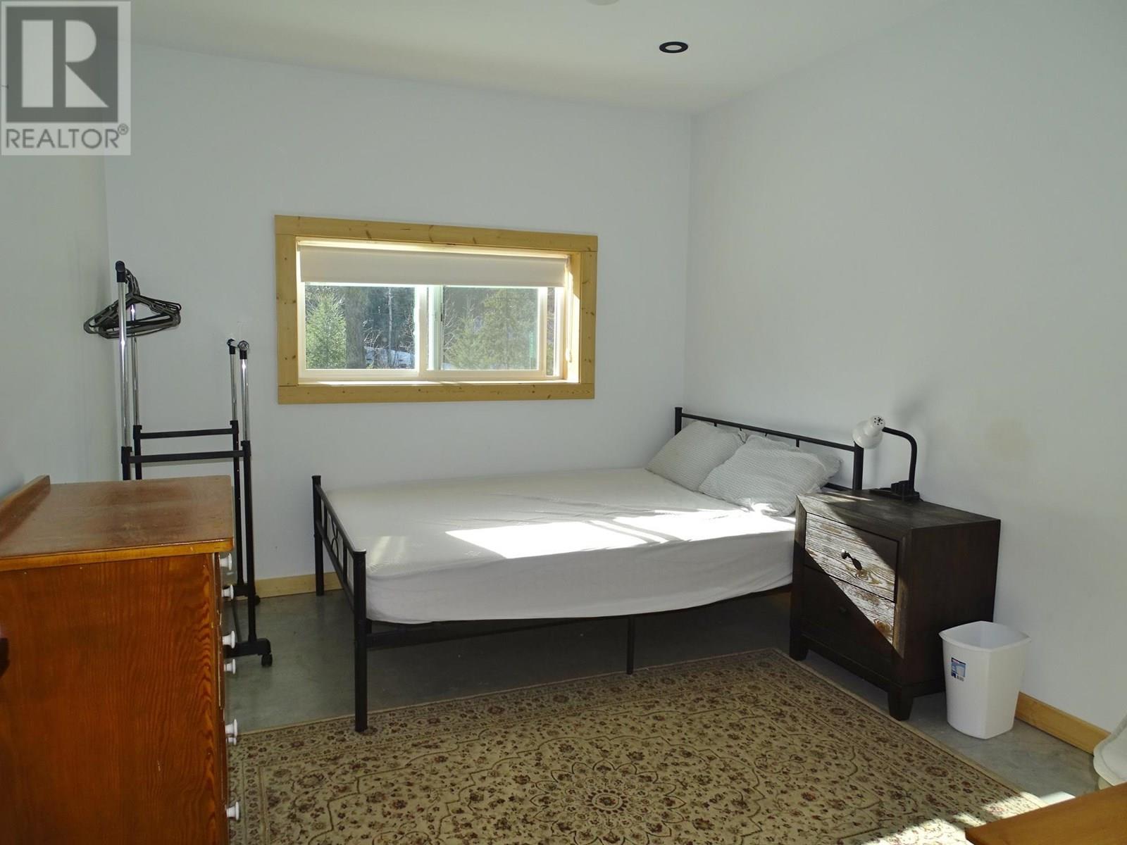 3915 OLD RED MOUNTAIN Road - 83
