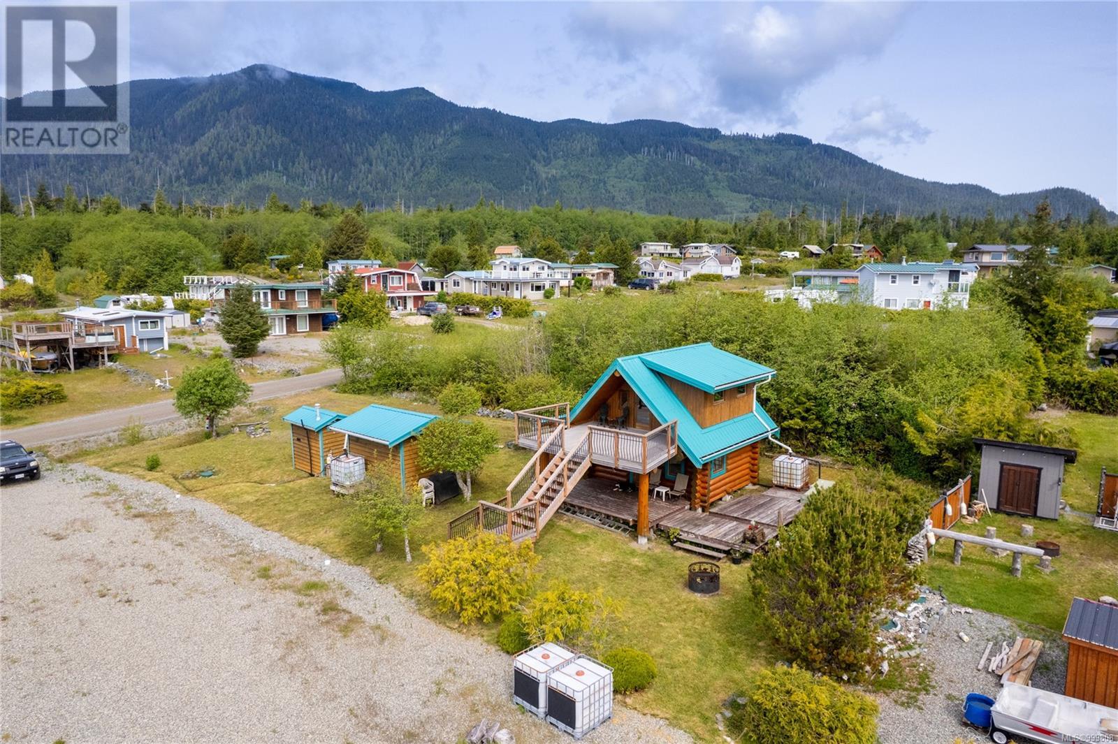 1082 Sixth Ave, Ucluelet