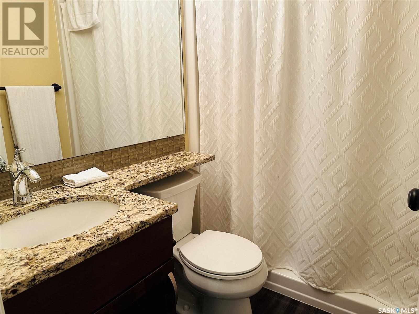 Photo 14 of 406 1220 Blackfoot Drive, Regina SK