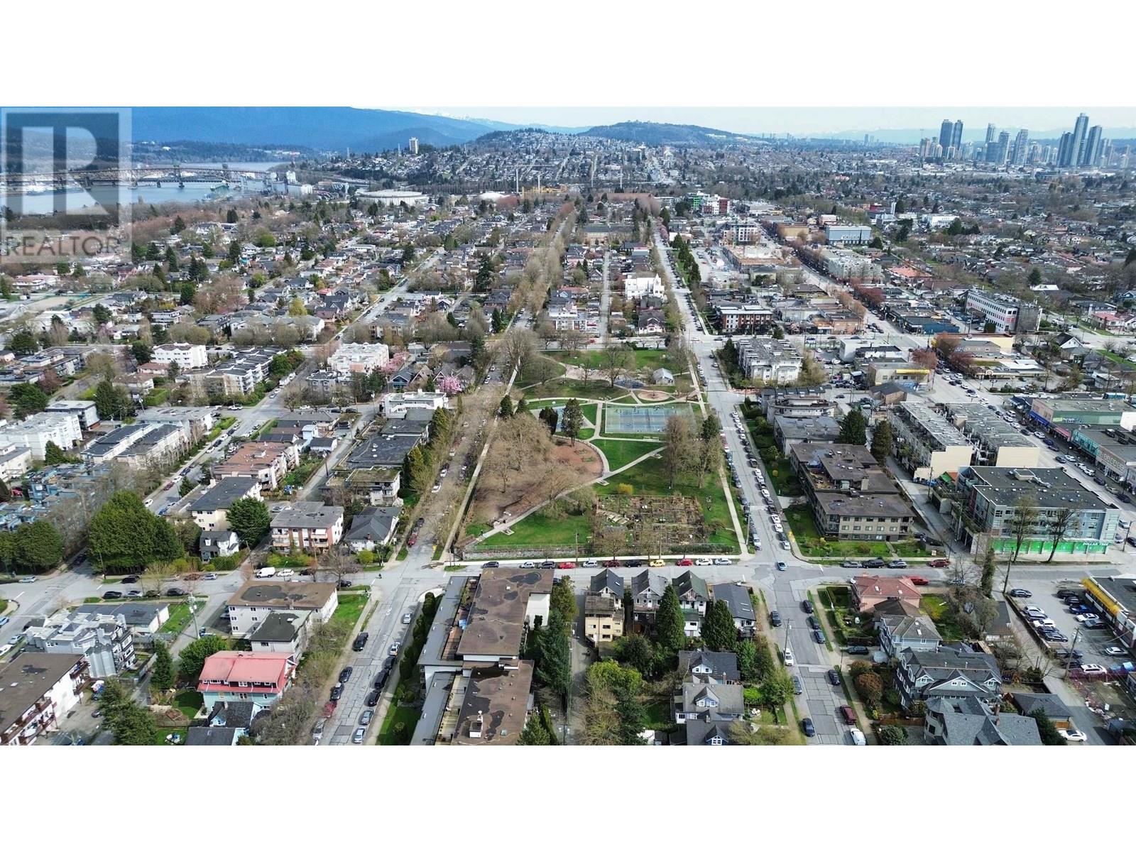 107 2023 FRANKLIN STREET, Vancouver real estate listing R3014984