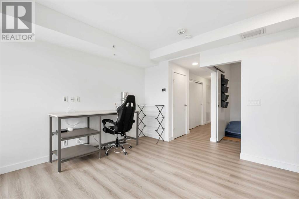 Single Family House for Sale in    Street NE Crescent Heights Calgary 
