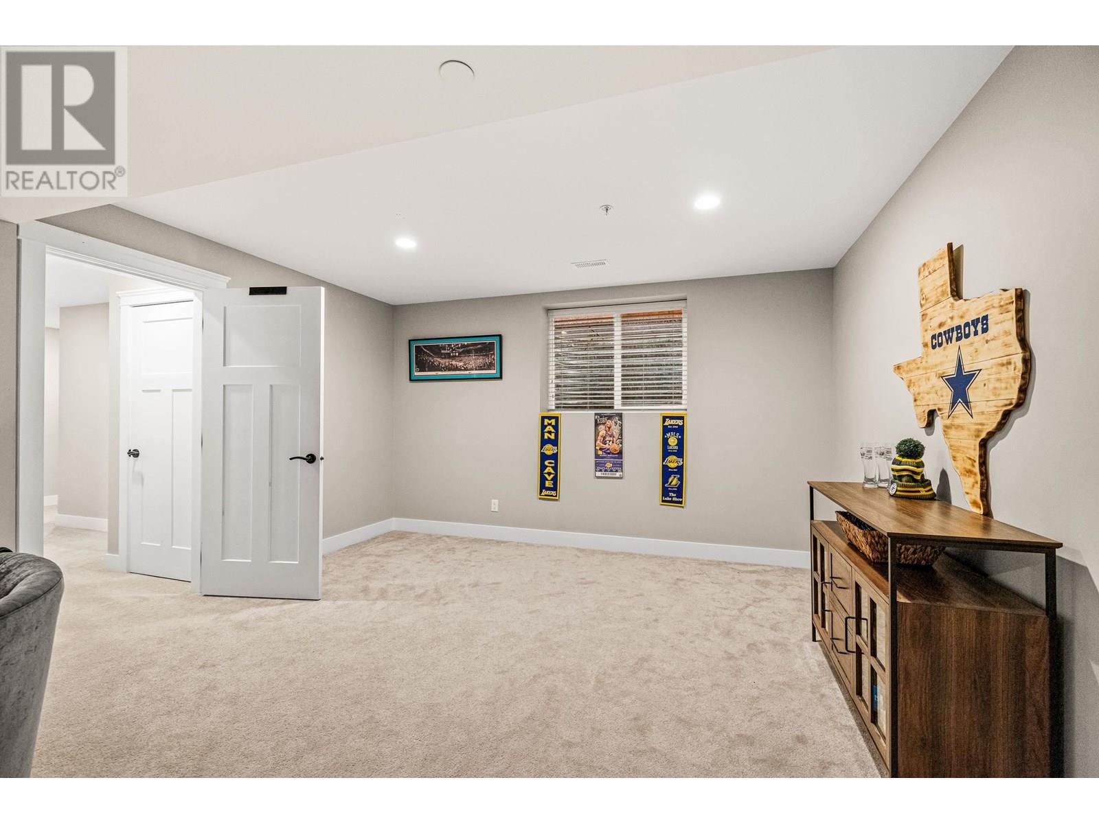 4 1488 VICTORIA DRIVE, Port Coquitlam real estate listing R2965499