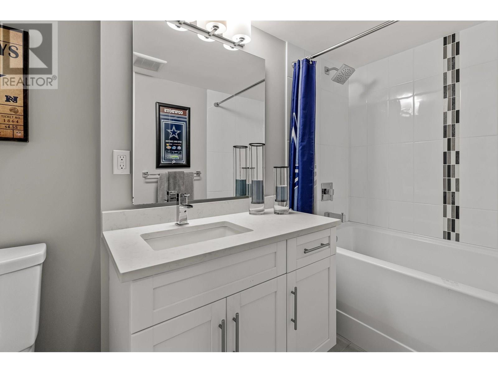 4 1488 VICTORIA DRIVE, Port Coquitlam real estate listing R2965499