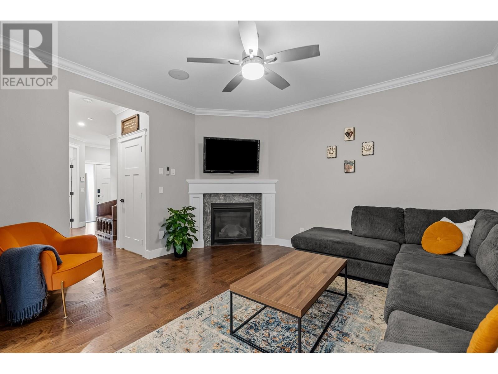 4 1488 VICTORIA DRIVE, Port Coquitlam real estate listing R2965499
