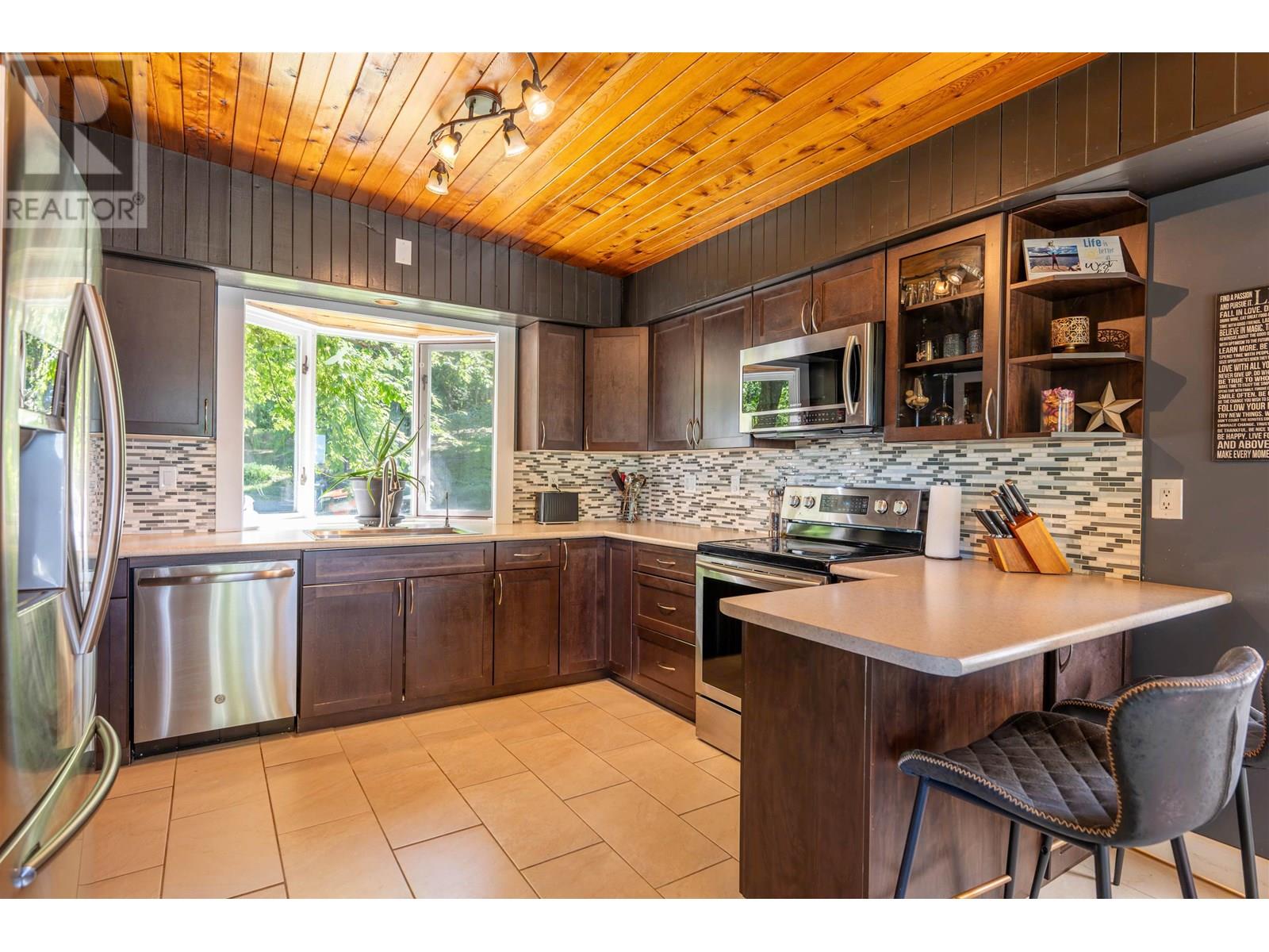 Photo 19 of 21665 West Lake Road, Prince George BC