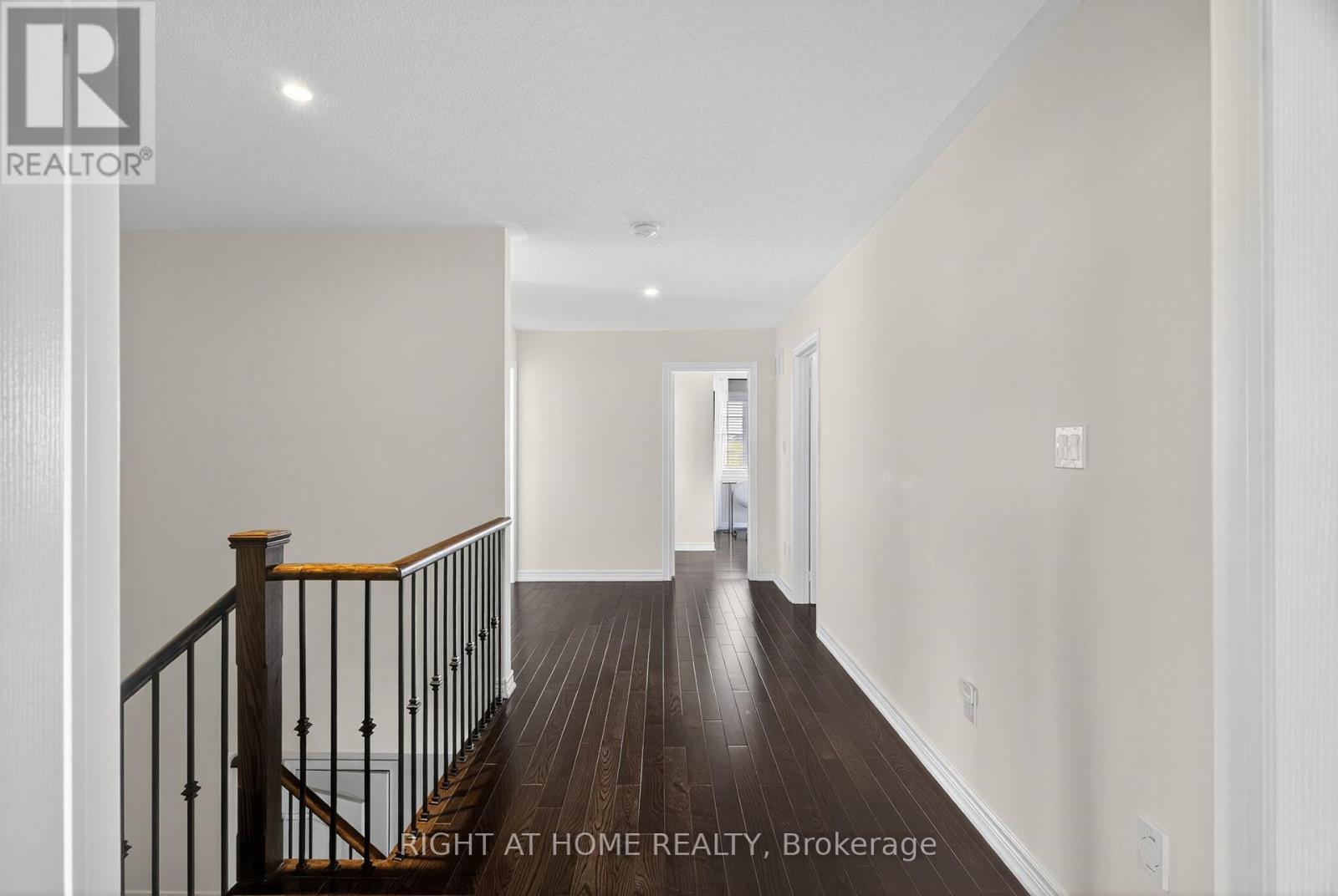 Single Family House for Sale in  CARRIER CRESCENT Vaughan (Patterson) 