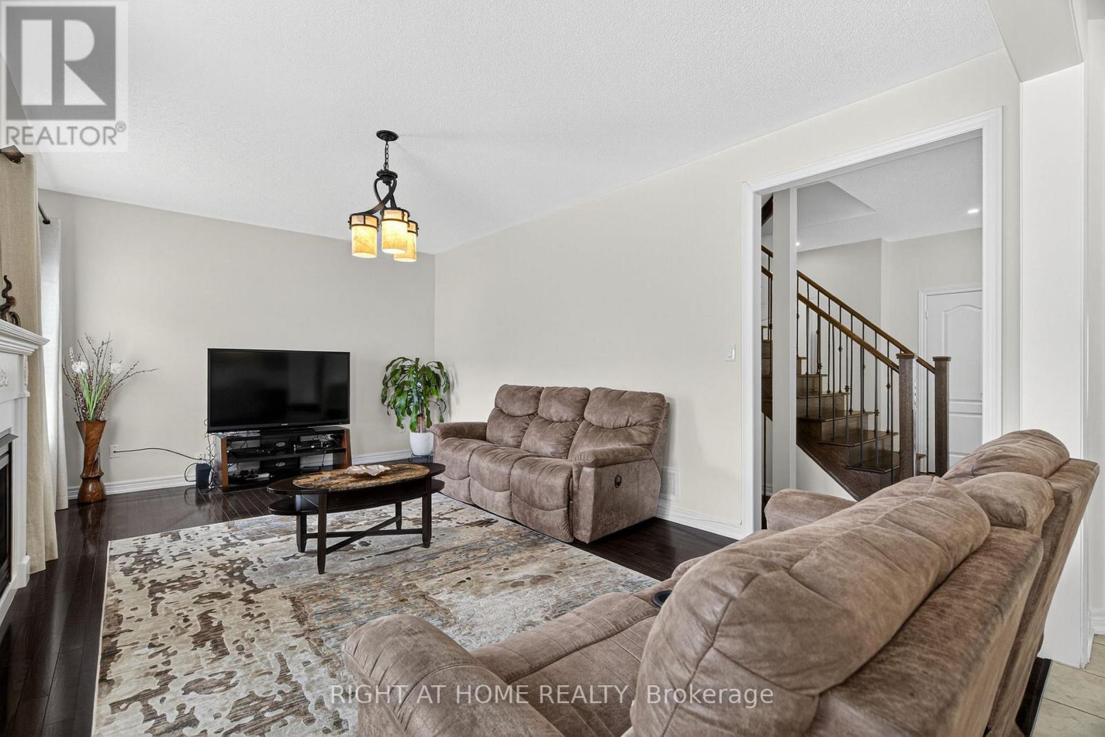 Single Family House for Sale in  CARRIER CRESCENT Vaughan (Patterson) 