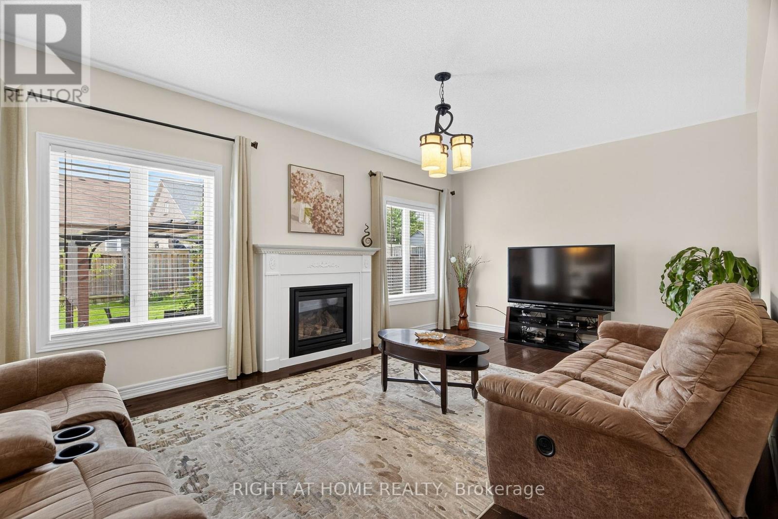 Single Family House for Sale in  CARRIER CRESCENT Vaughan (Patterson) 