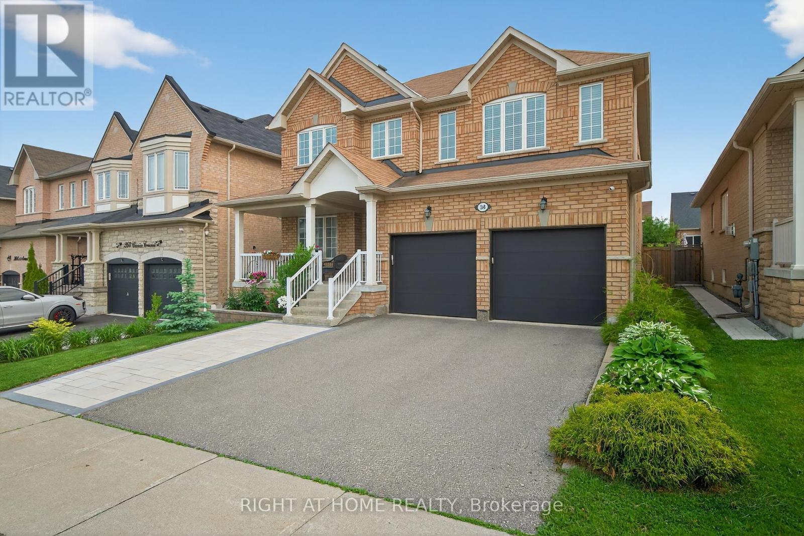 Single Family House for Sale in  CARRIER CRESCENT Vaughan (Patterson) 