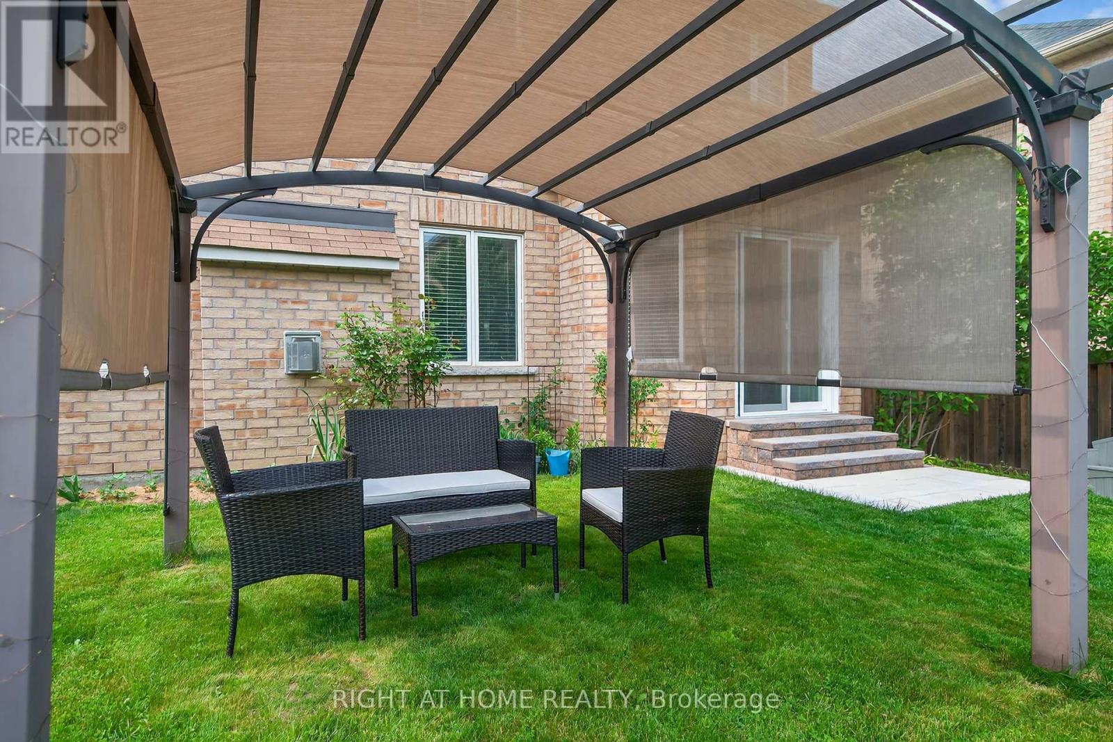 Single Family House for Sale in  CARRIER CRESCENT Vaughan (Patterson) 