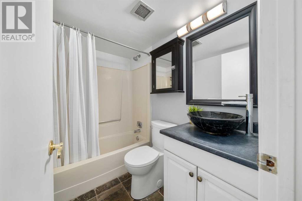 Single Family House for Sale in    Avenue SW Beltline Calgary 