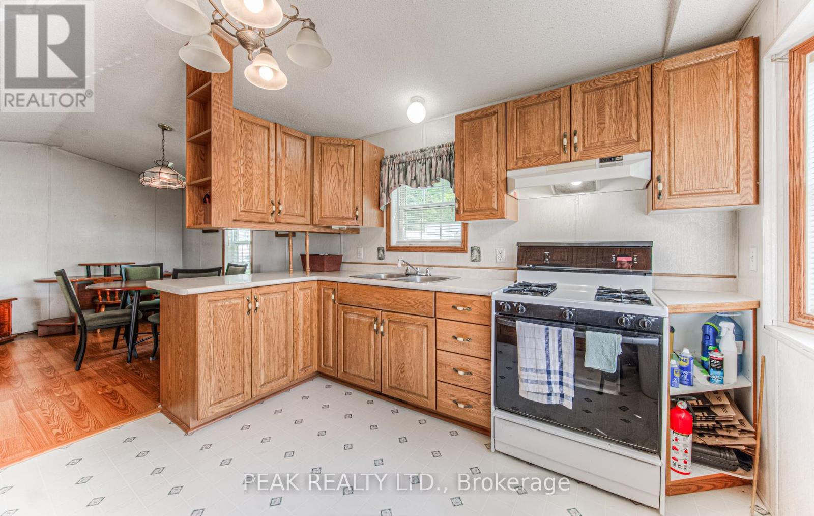 Photo 17 of 61 580 Beaver Creek Road, Waterloo ON