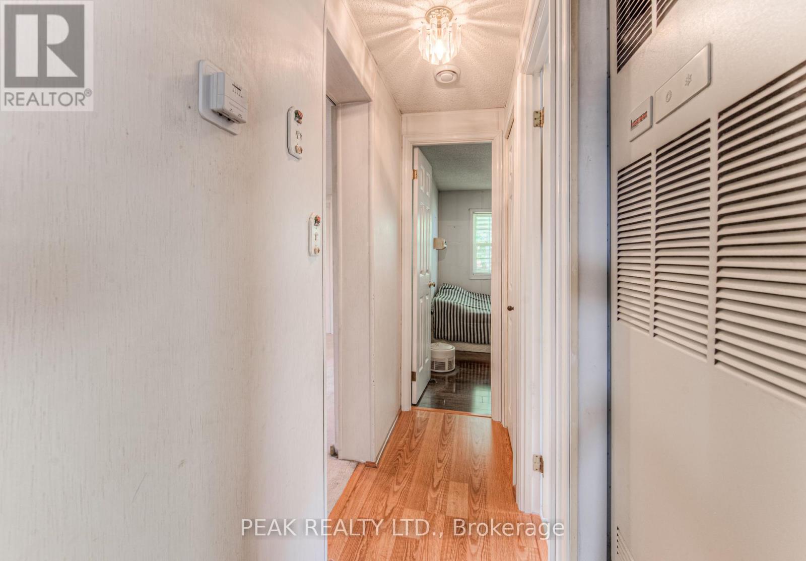 Photo 32 of 61 580 Beaver Creek Road, Waterloo ON