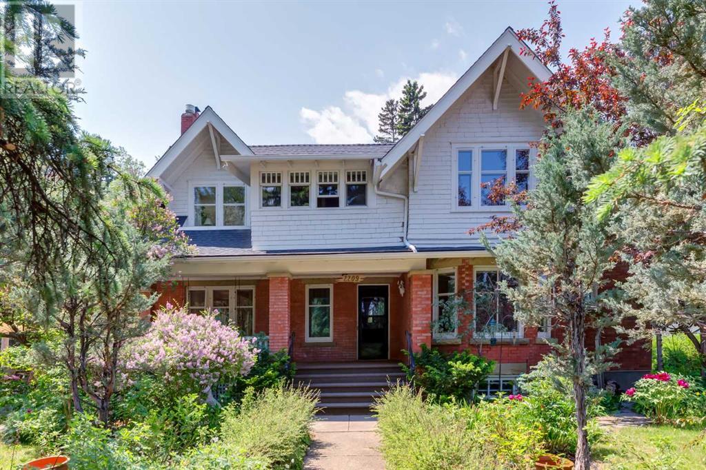 Single Family House for Sale in  Carleton Street SW Upper Mount Royal Calgary 