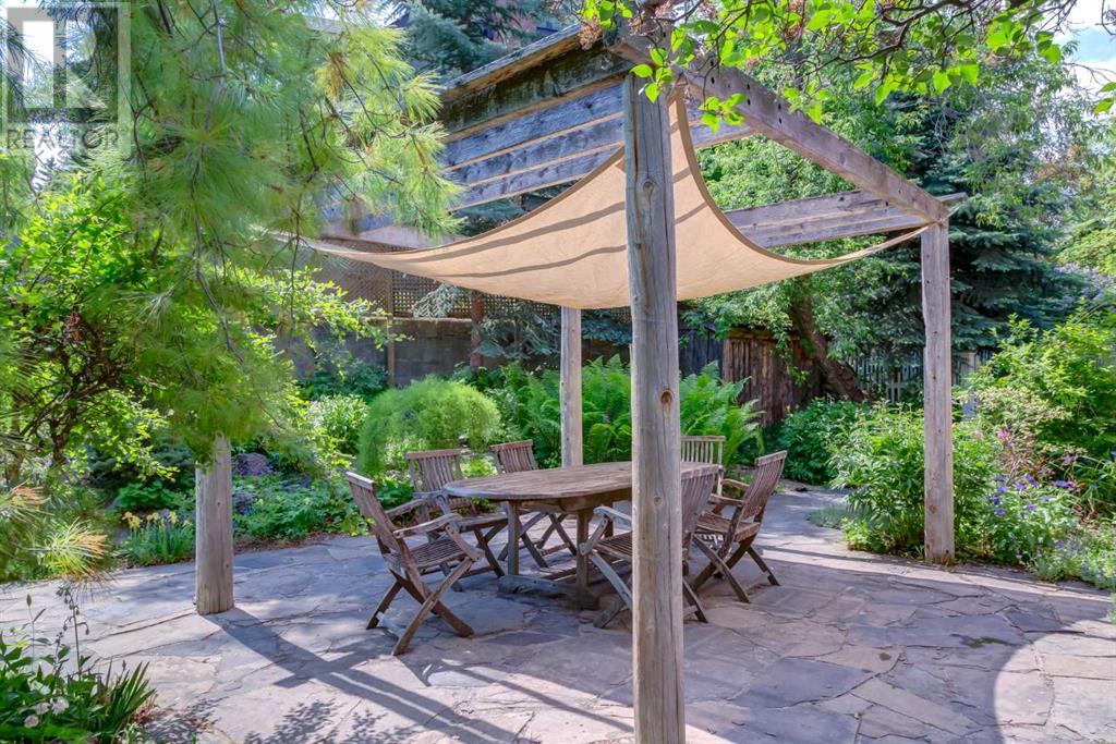 Single Family House for Sale in  Carleton Street SW Upper Mount Royal Calgary 