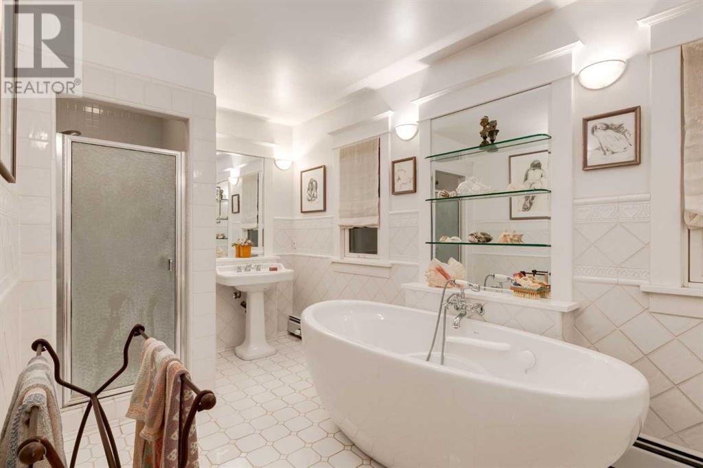Single Family House for Sale in  Carleton Street SW Upper Mount Royal Calgary 