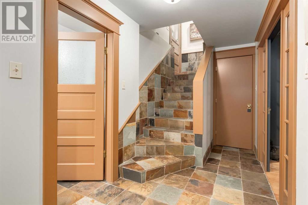 Single Family House for Sale in  Carleton Street SW Upper Mount Royal Calgary 