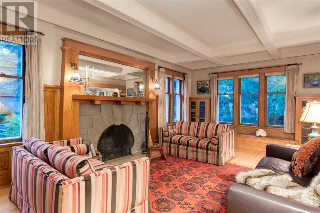 Single Family House for Sale in  Carleton Street SW Upper Mount Royal Calgary 