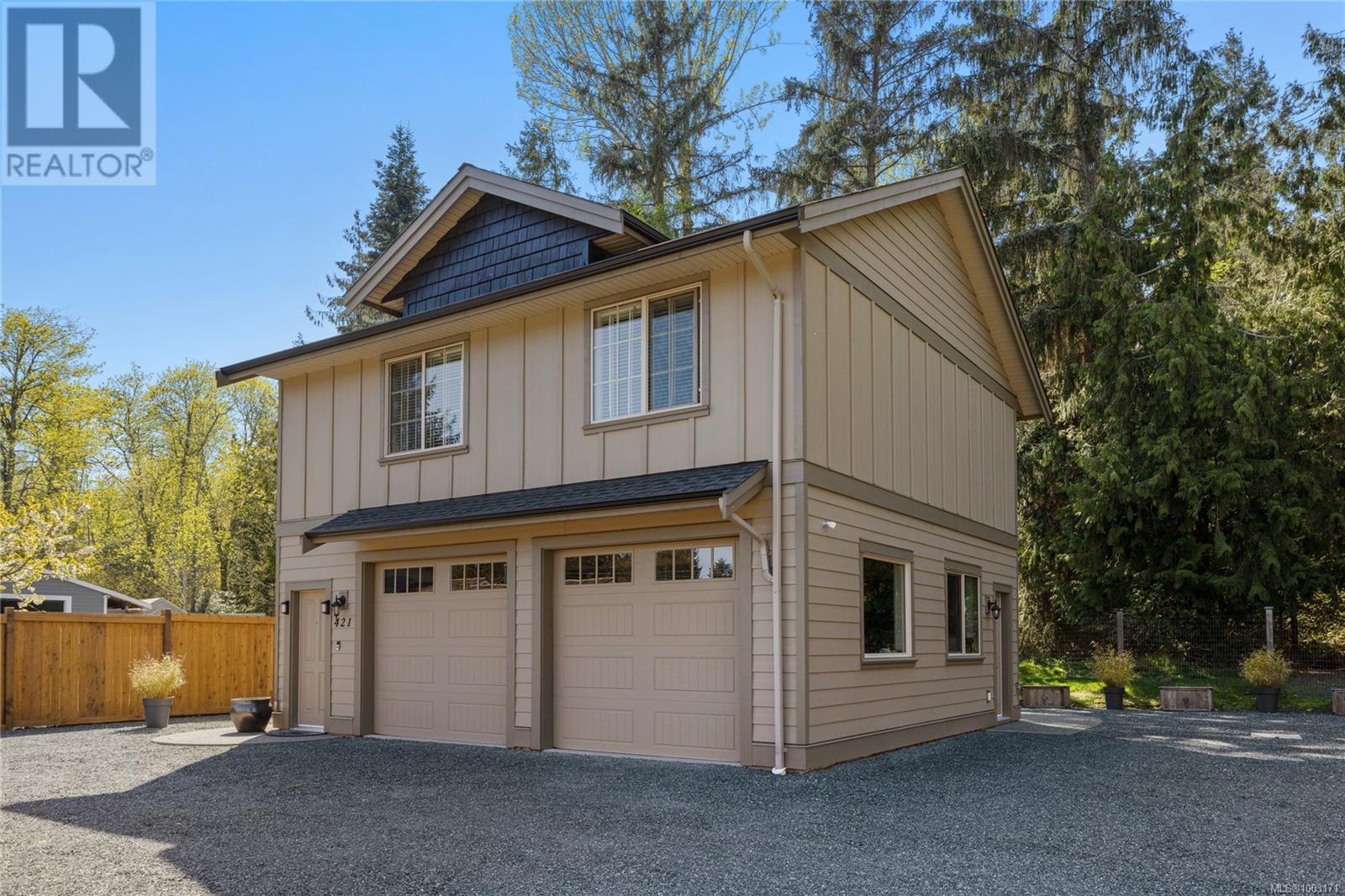 Photo 5 of 423 Craig St, Parksville BC
