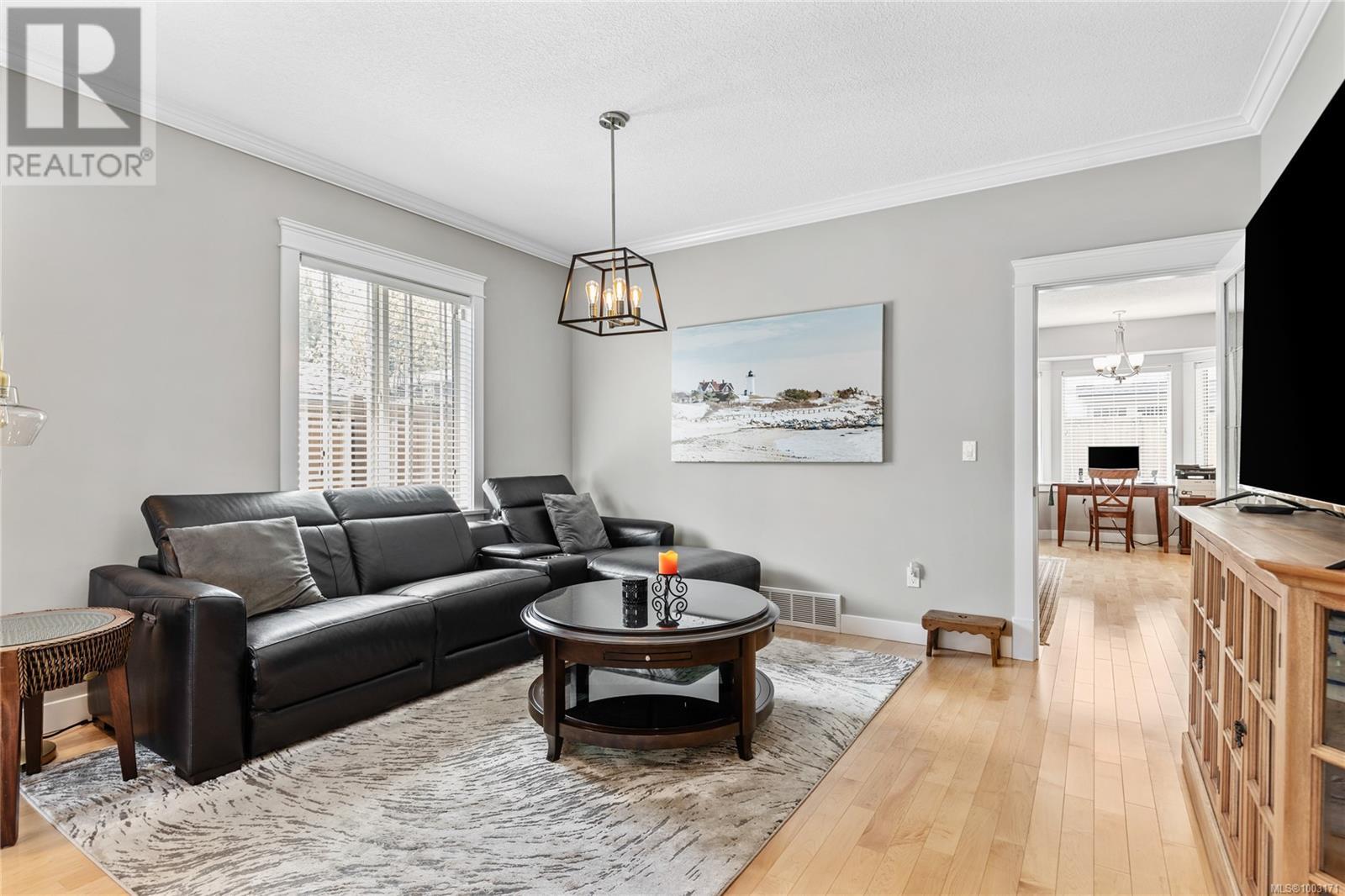 Photo 15 of 423 Craig St, Parksville BC