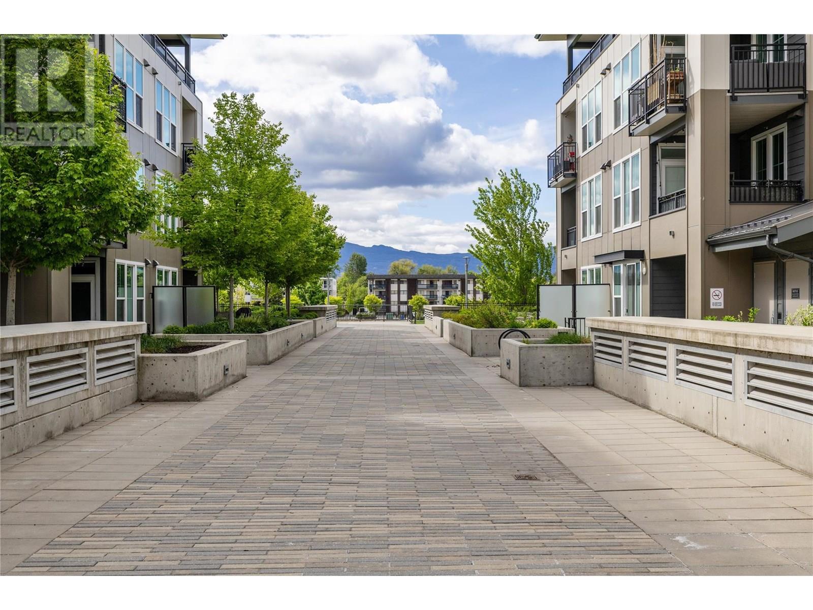 #116 1775 CHAPMAN PLACE - Image 19