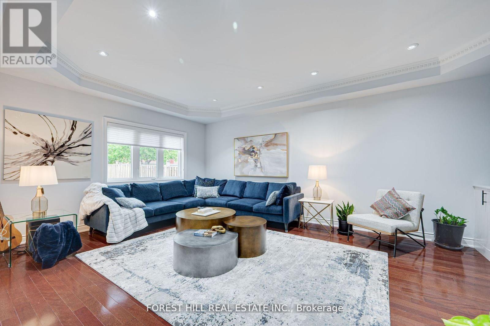 Single Family House for Sale in  NER ISRAEL DRIVE S Vaughan (Patterson) 