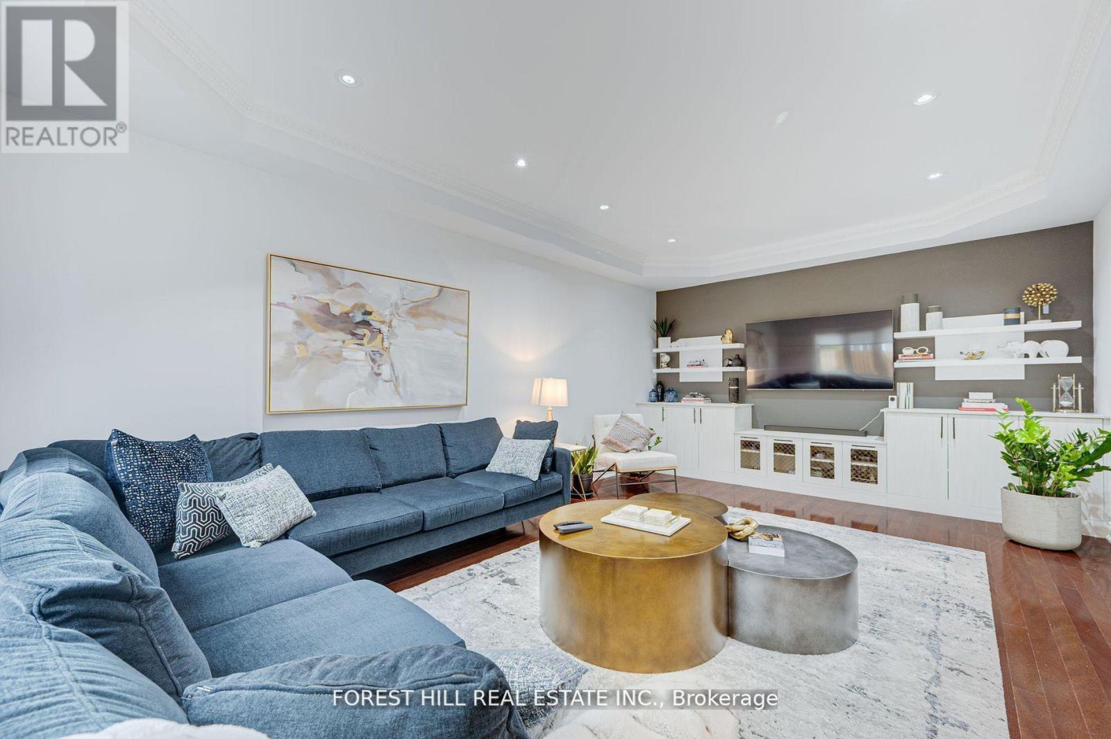 Single Family House for Sale in  NER ISRAEL DRIVE S Vaughan (Patterson) 
