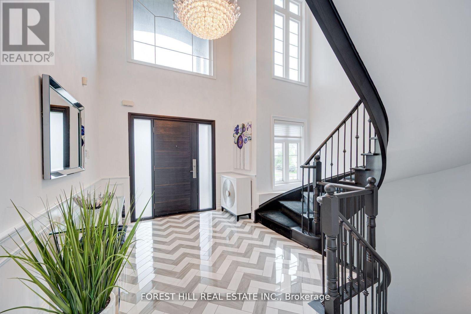 Single Family House for Sale in  NER ISRAEL DRIVE S Vaughan (Patterson) 