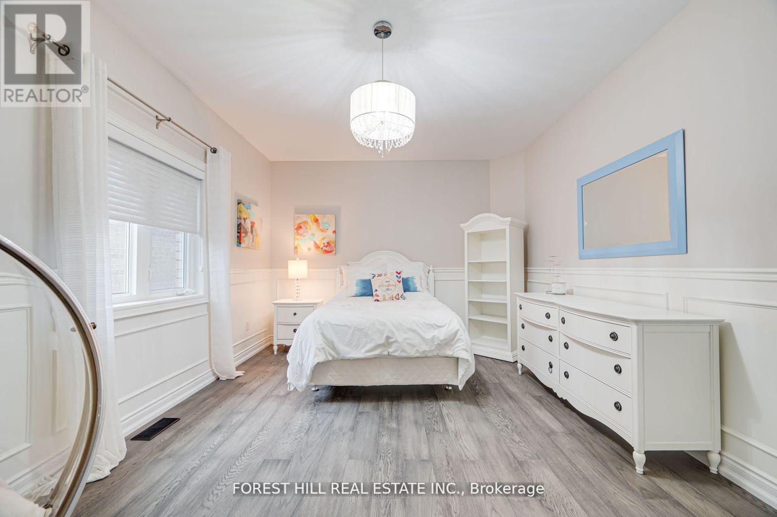 Single Family House for Sale in  NER ISRAEL DRIVE S Vaughan (Patterson) 